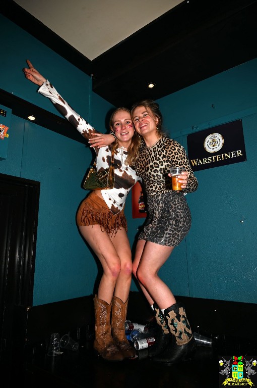 ../Images/Zondagavond carnaval 2026 220.jpg